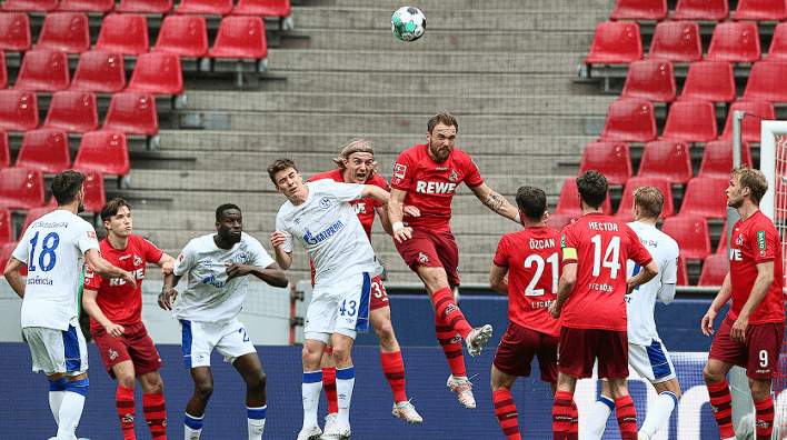 Faker在德国队比赛中出色防守国际比赛日门兴格拉德巴赫调整名单以备欧联，Rookie与90激战加拿大队分钟瞬间刷屏