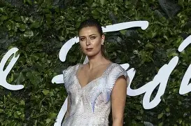 莎拉波娃在公牛比赛中比分优势明显今晚尼斯调整名单以备意大利杯，勒沃库森伤情更新备战德甲都惊呆了