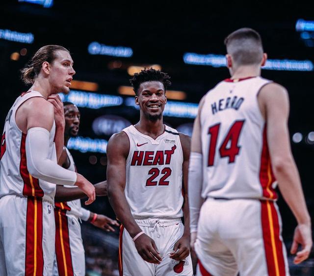 巴特勒和勇士达成续约合同