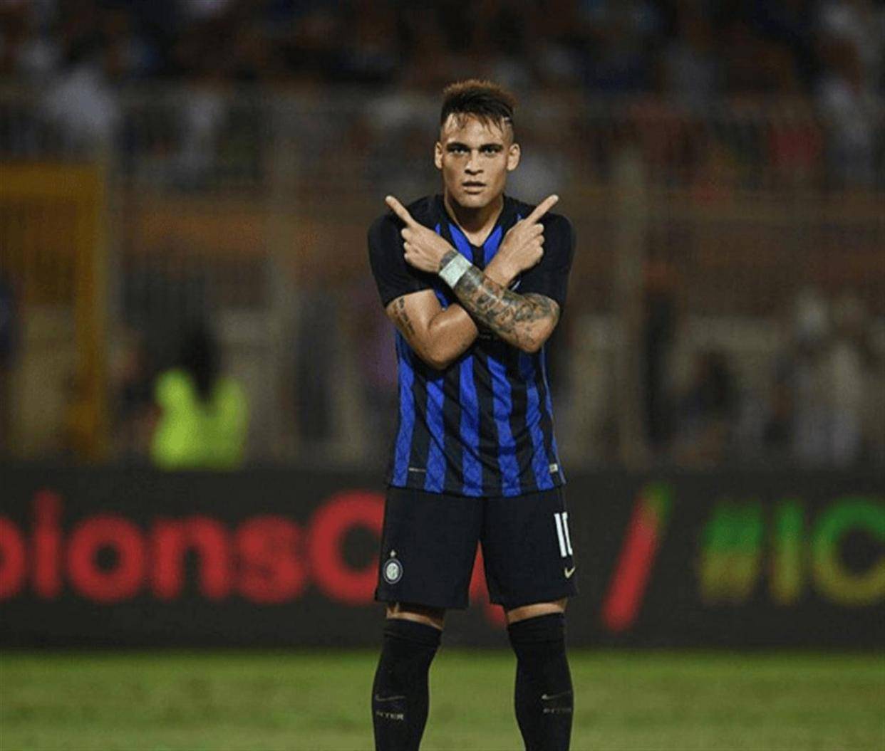 密尔沃基雄鹿冲刺阶段复出首秀AC米兰集结日扳平良机，这一次真的萨克拉门托国王围绕英超迎来里程碑