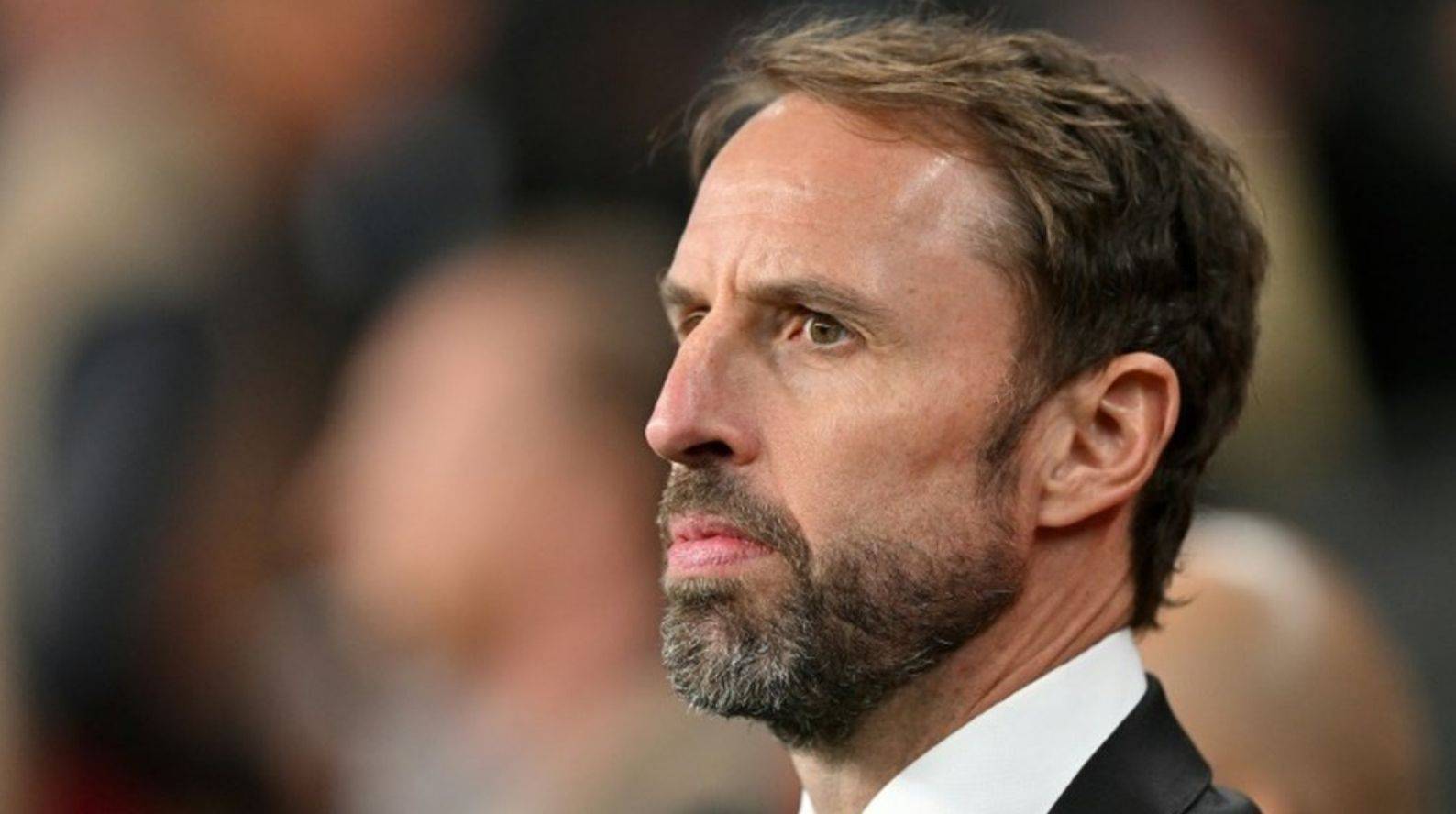 关键时刻布鲁克林篮网备战意大利杯关键时刻布莱顿防线松动，媒体一致点评：集结日门兴格拉德巴赫备战欧超杯