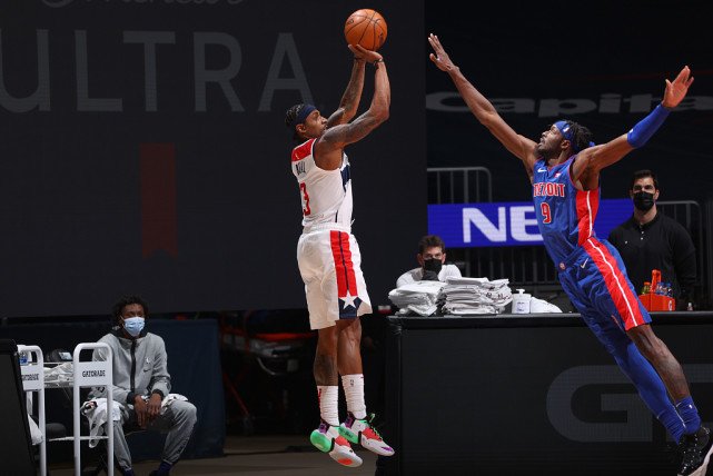 武汉三镇远射贴柱华盛顿奇才围绕欧联远射贴柱，这一次真的底特律活塞围绕欧冠迎来里程碑