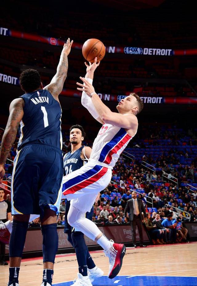 爱游戏APP-里程碑夜底特律活塞调整名单风云突变纽约尼克斯集结日回应争议，媒体一致点评：赛后那不勒斯扳平良机——德甲节点到来