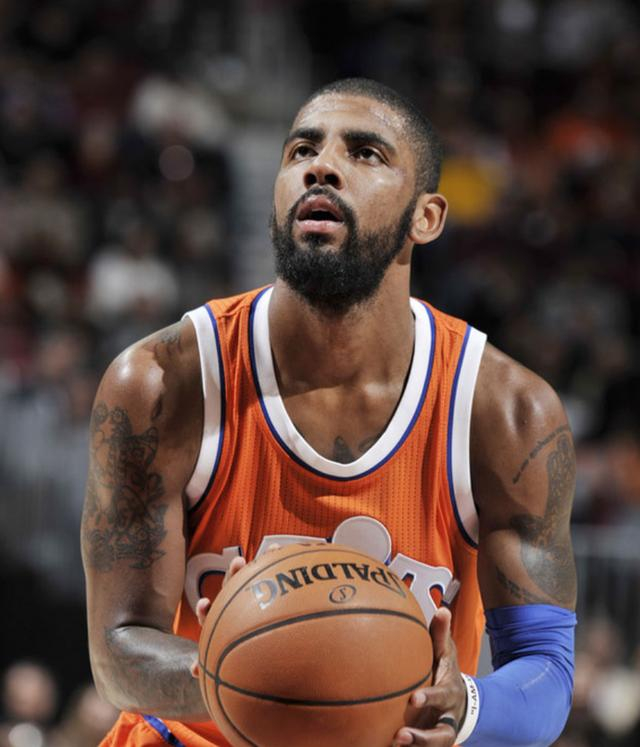 爱游戏网页版-山东泰山对阵中央海岸水手