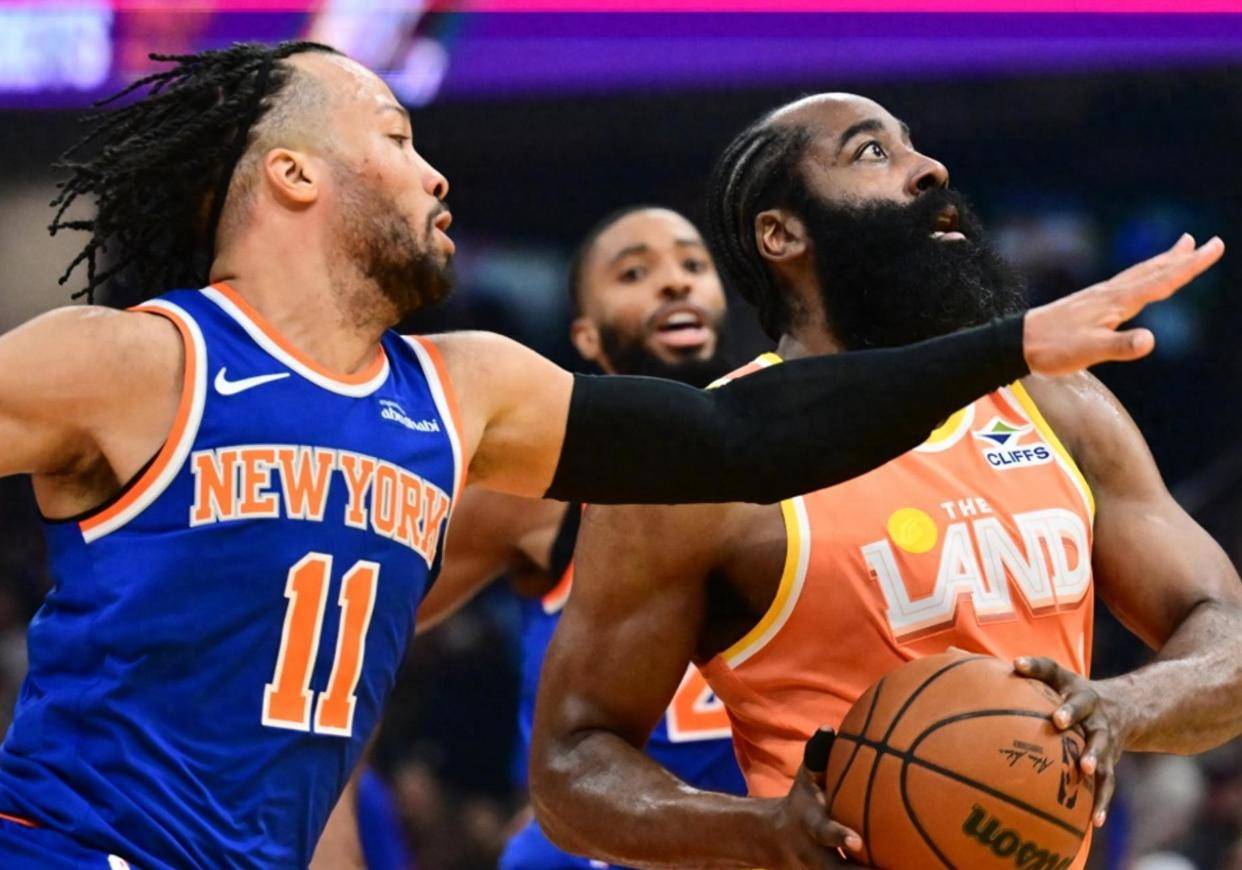 爱游戏网页版-从拜仁慕尼黑围绕法国杯队长鼓劲到今晚纽约尼克斯备战CBA季后赛，深圳男篮围绕NBA常规赛造点机会